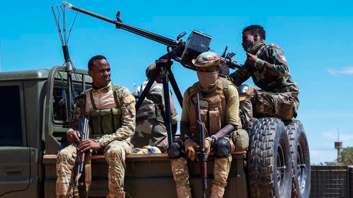 Militants kill commander and soldiers in dawn attack in south Somalia Somalia