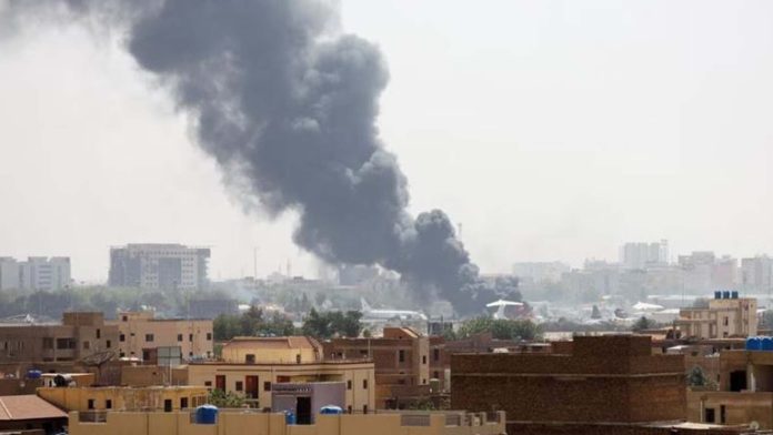 Somalia considers evacuating citizens stranded by Sudan conflict Somalia