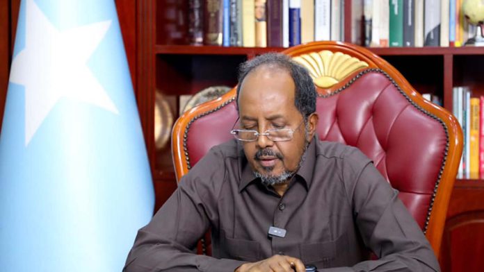 Somalia’s president endorses anti-corruption directives approved by cabinet Somalia