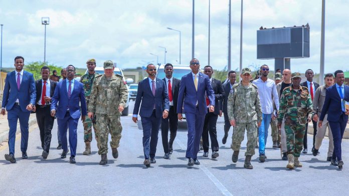 Somalia’s PM inspects troops at Turkish military base in Mogadishu Somalia