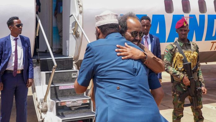 Somalia’s president arrives in Kismayo for talks with Jubaland leadership Somalia