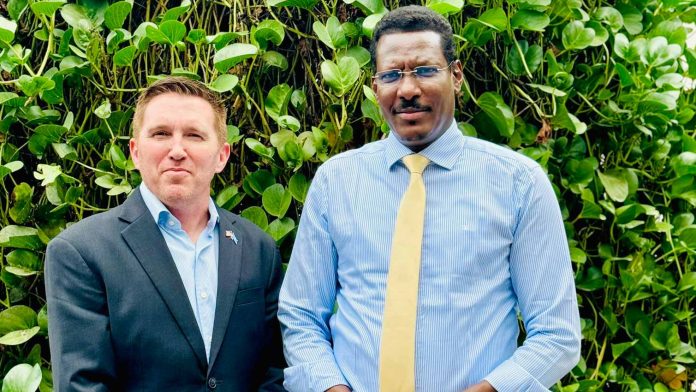 Galmudug leader rushes to Mogadishu, briefs US embassy about weapons looted in central Somalia Somalia