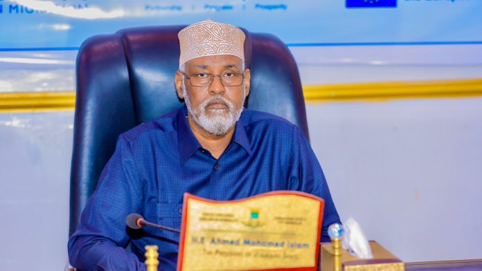 Jubaland leader declares Somalia's federal council defunct, urges national dialogue  Somalia