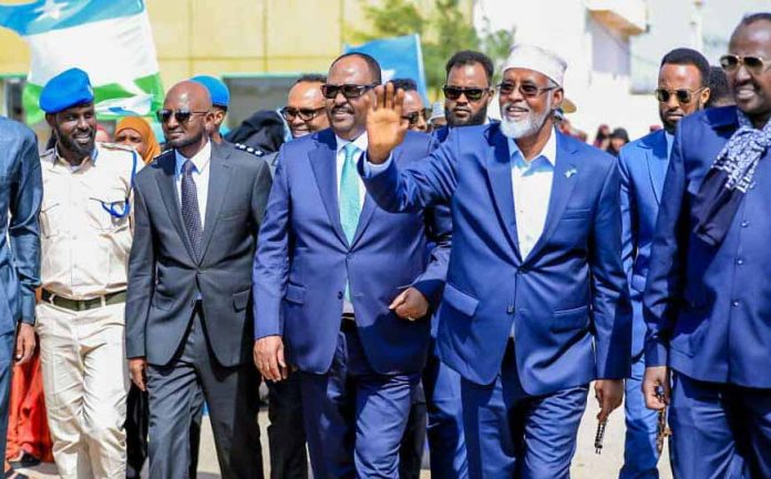 Puntland and Jubaland leaders form united front against Somalia president’s electoral push  Somalia